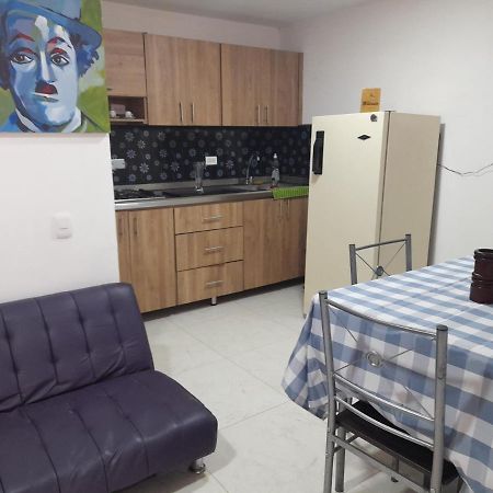 El Paraiso Paisa 5 Minutos Del Malecon Parqueadero Privado A Guatapé 外观 照片